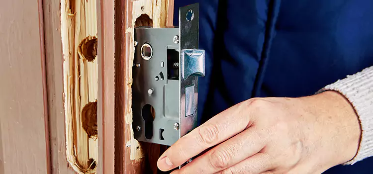 Garage Door Lock Replacement College Park